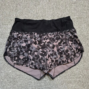 Athleta Running Free Printed Short 3.5” Size Small Mauve Pink Black & Grey